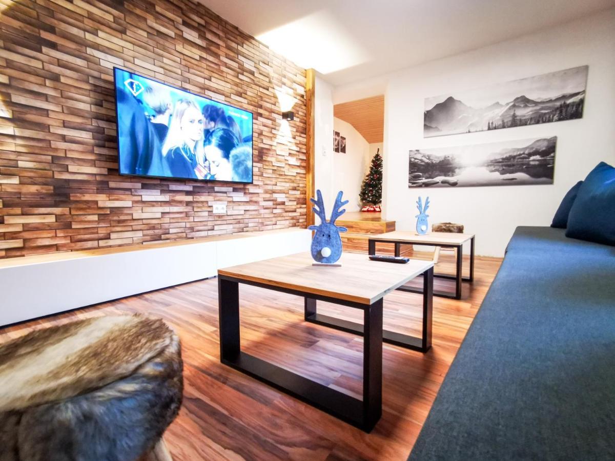 Alpenchalet Dona Partenen Luaran gambar