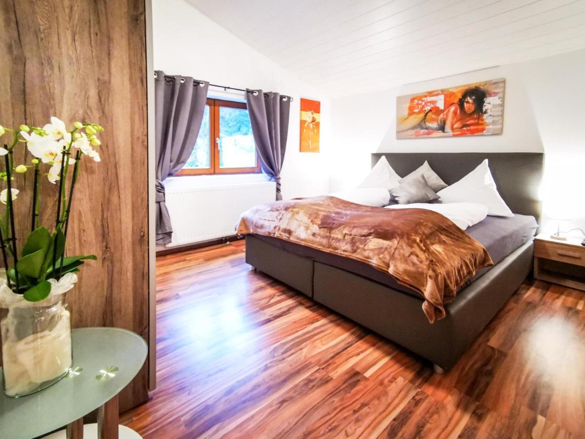 Alpenchalet Dona Partenen Luaran gambar