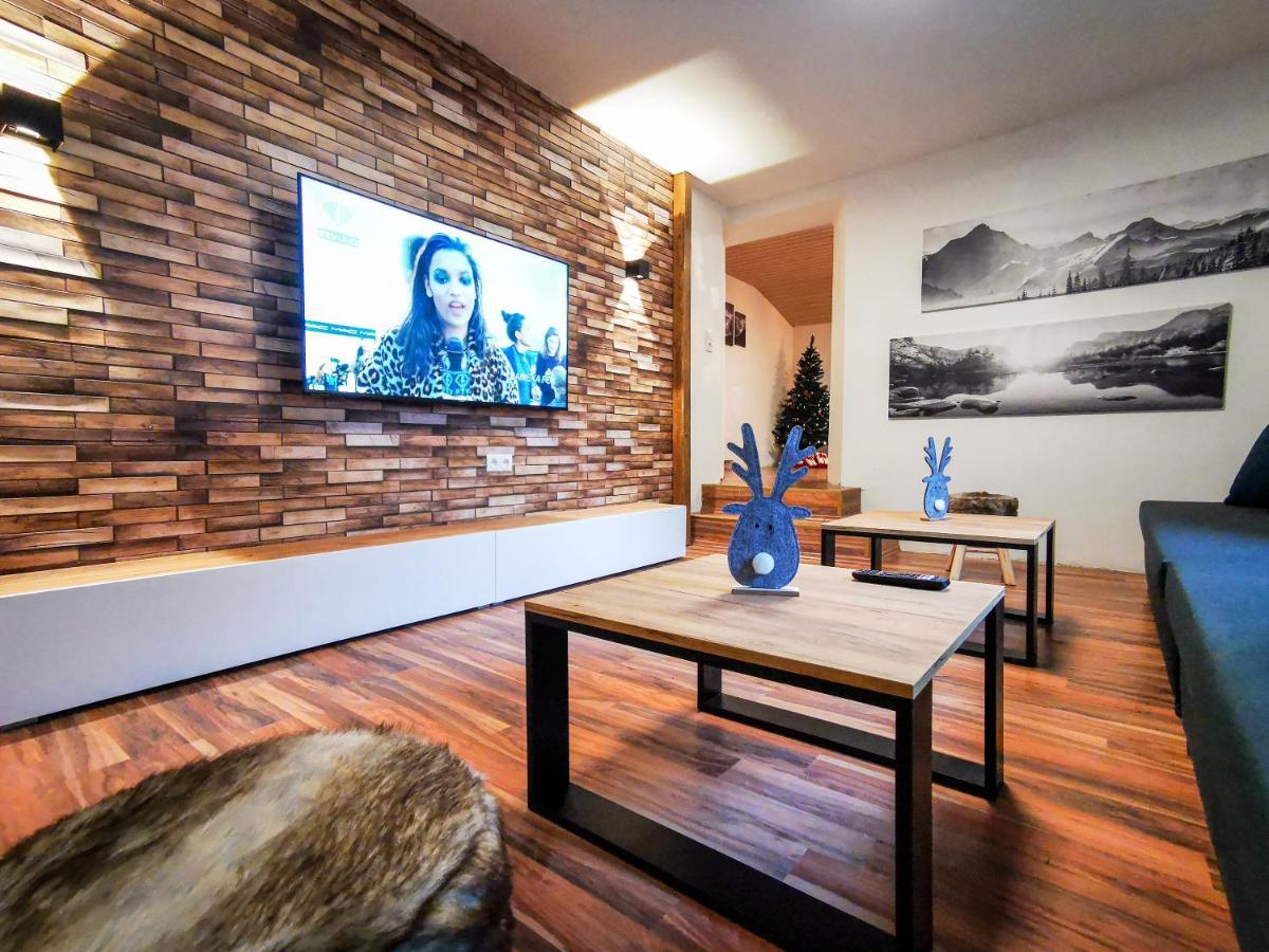 Alpenchalet Dona Partenen Luaran gambar